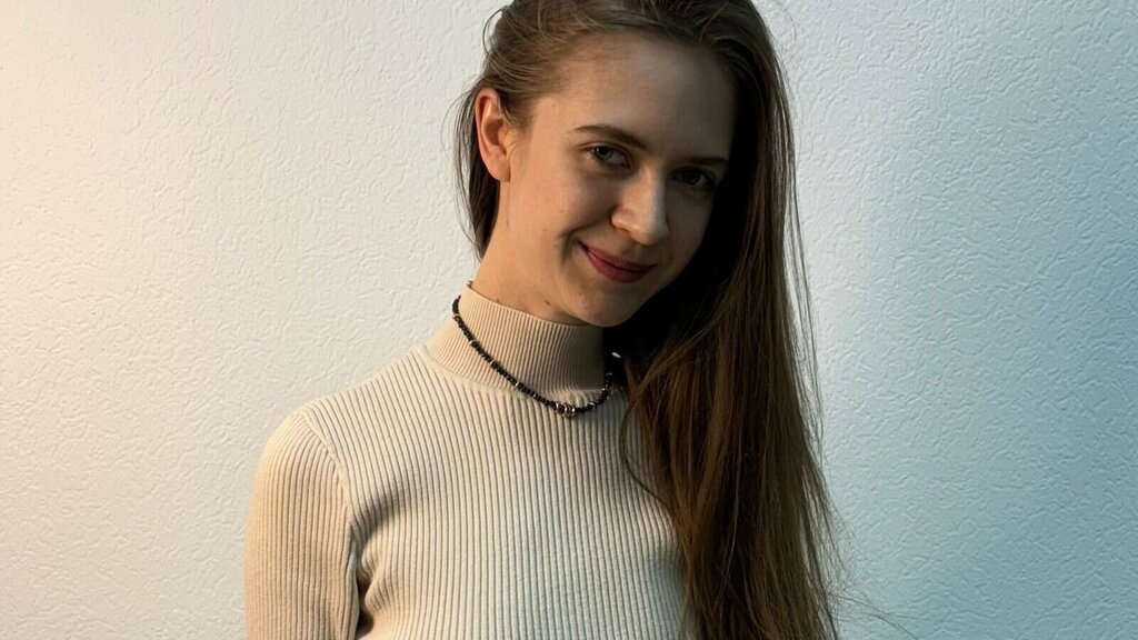 MaxineFrail
